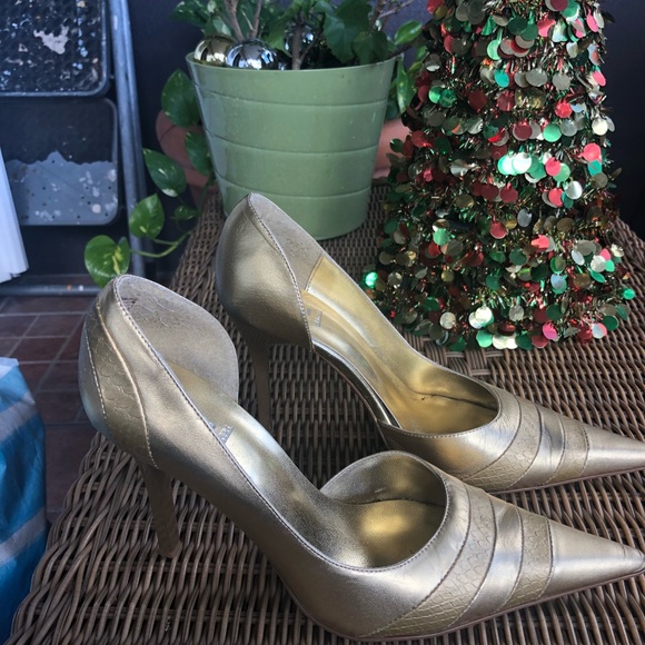 Pointed shoes - Picture 2 of 4